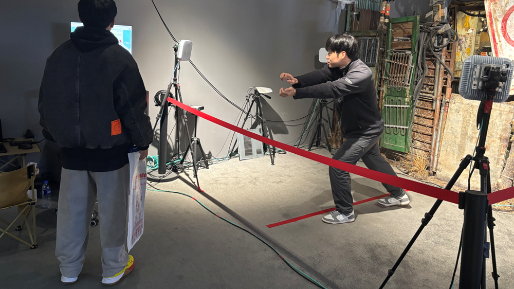 游客参观1
